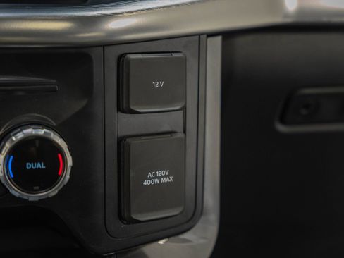 Used 2022 Ford F150 Lariat w/ Equipment Group 502A High image 30