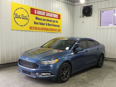 Used 2018 Ford Fusion SE w/ Equipment Group 201A FWD image 1