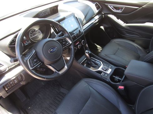 Used 2020 Subaru Forester Limited AWD/4WD image 15