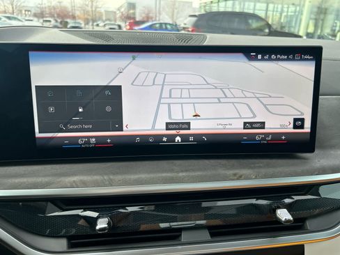 New 2026 BMW X5 xDrive50e w/ M Sport Package image 30