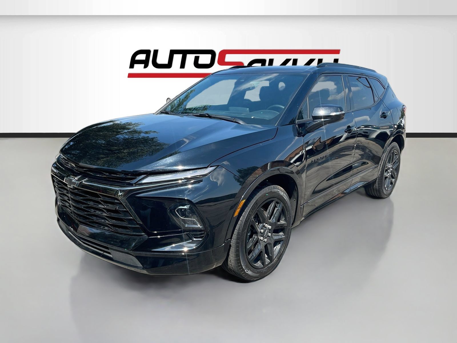 Used 2025 Chevrolet Blazer RS w/ Enhanced Convenience Package FWD image 3