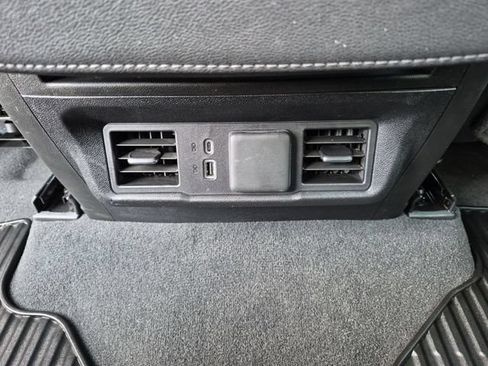 Used 2025 Chevrolet Silverado 1500 LT AWD/4WD image 23