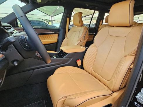 Used 2025 Jeep Grand Cherokee Summit w/ Adv Protech Group IV image 25