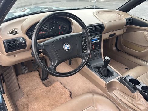 Used 1998 BMW Z3 1.9 RWD image 2