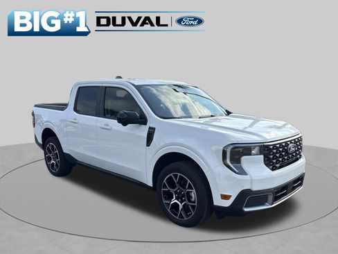 Used 2025 Ford Maverick Lariat AWD/4WD image 1