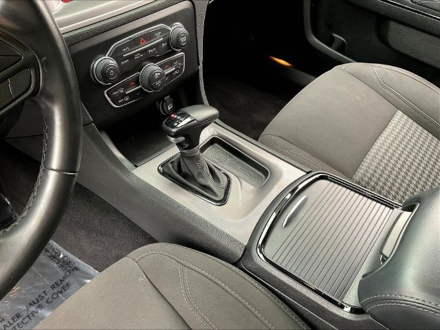 Used 2023 Dodge Charger SXT w/ Blacktop Package AWD/4WD image 18