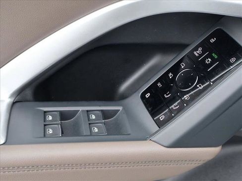 New 2026 Audi Q5 Premium Plus AWD/4WD image 10