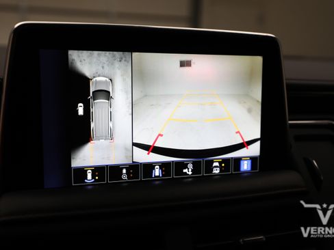 Used 2022 Chevrolet Tahoe RST w/ Luxury Package RWD image 30