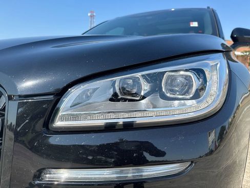 Used 2023 Lincoln Corsair Reserve w/ Equipment Group 202A image 10