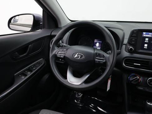 Used 2021 Hyundai Kona SE AWD/4WD image 32