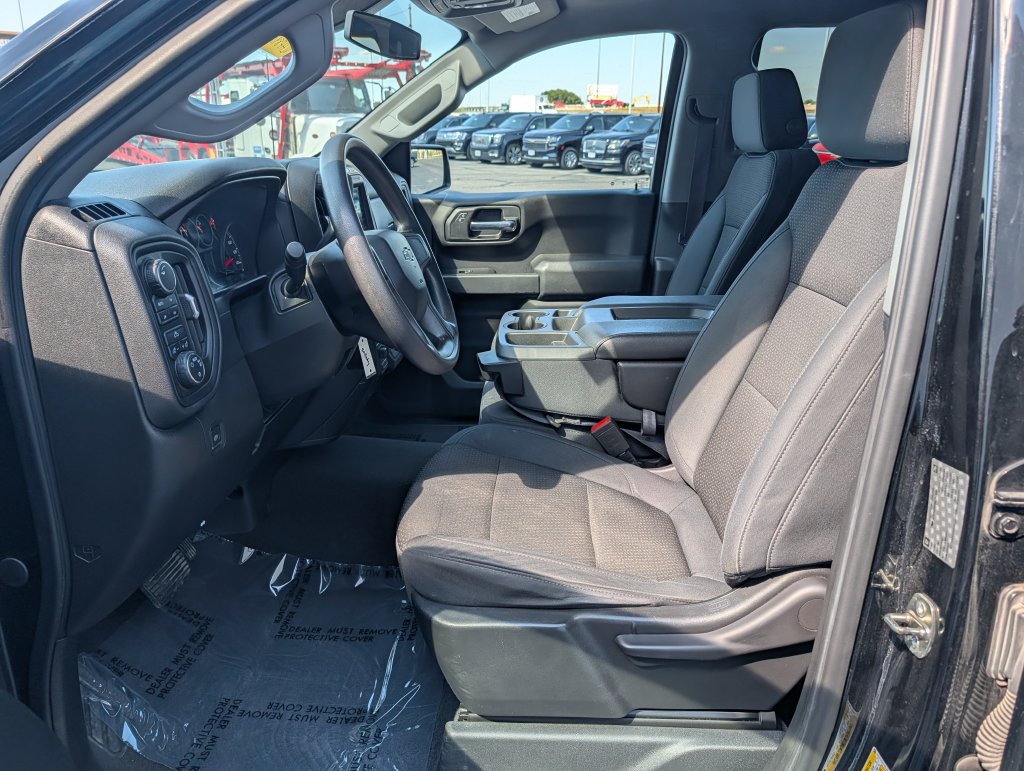 Used 2019 Chevrolet Silverado 1500 Custom Trail Boss w/ Custom Convenience Package AWD/4WD image 15