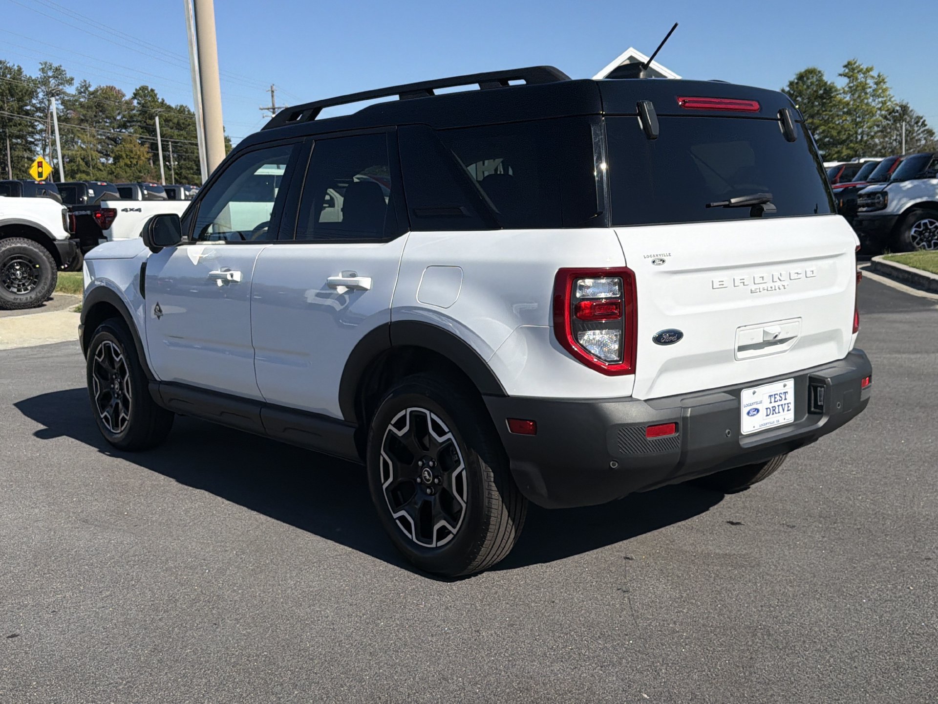 Used 2025 Ford Bronco Sport Outer Banks w/ Outer Banks Tech Package+ AWD/4WD image 27