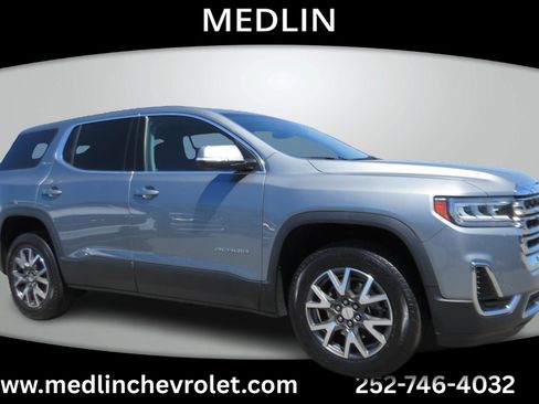 Used 2023 GMC Acadia SLE FWD image 1