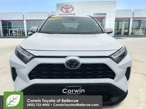 Used 2024 Toyota RAV4 XLE FWD image 8