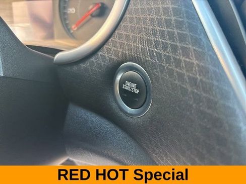 Used 2024 Chevrolet Malibu LT FWD image 20