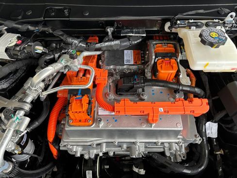 Used 2025 Honda Prologue EX image 31