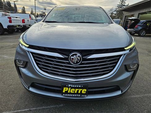 Used 2024 Buick Enclave Premium image 8