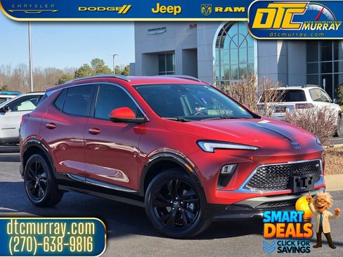 Used 2024 Buick Encore GX Sport Touring image 1