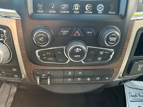 Used 2015 RAM 1500 Laramie w/ Convenience Group AWD/4WD image 27