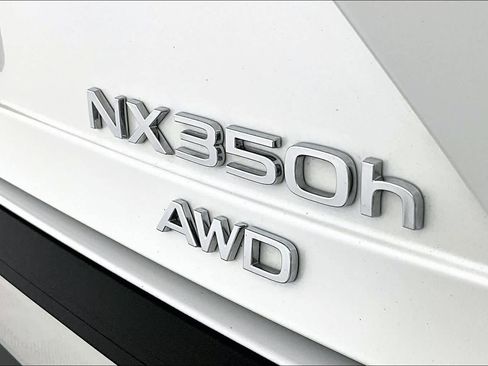 Used 2024 Lexus NX 350h AWD w/ Premium Package image 9