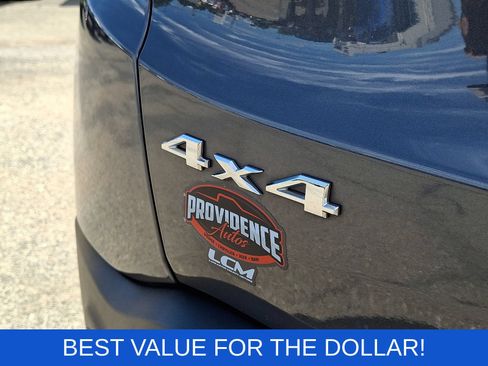 Used 2022 Jeep Renegade Latitude AWD/4WD image 32