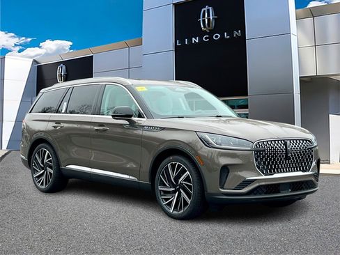New 2026 Lincoln Aviator Reserve image 1