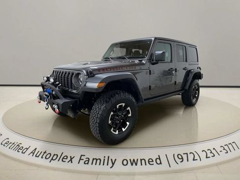 Used 2025 Jeep Wrangler Unlimited Rubicon AWD/4WD image 1