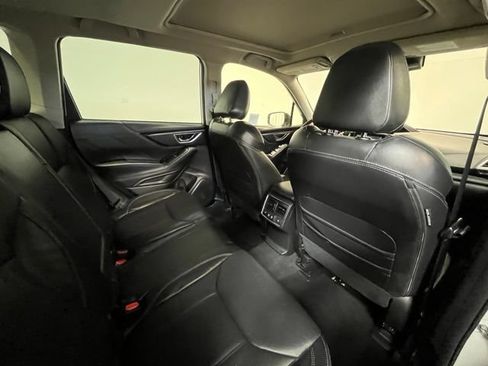 Used 2023 Subaru Forester Touring AWD/4WD image 12