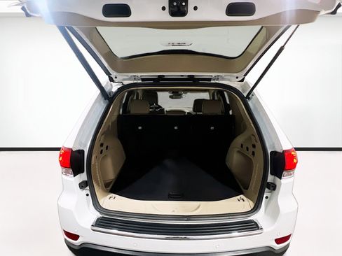 Used 2021 Jeep Grand Cherokee Limited image 20