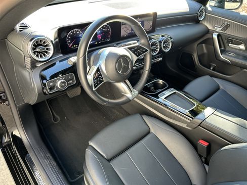 Certified 2025 Mercedes-Benz CLA 250 image 17
