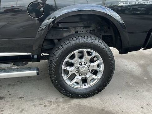 Used 2017 RAM 2500 Limited AWD/4WD image 22