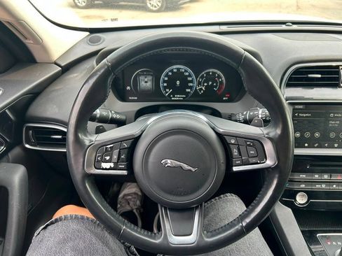 Used 2018 Jaguar F-PACE Prestige AWD/4WD image 13