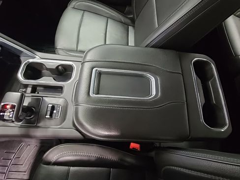 Used 2022 GMC Sierra 1500 Denali w/ Denali Reserve Package image 21