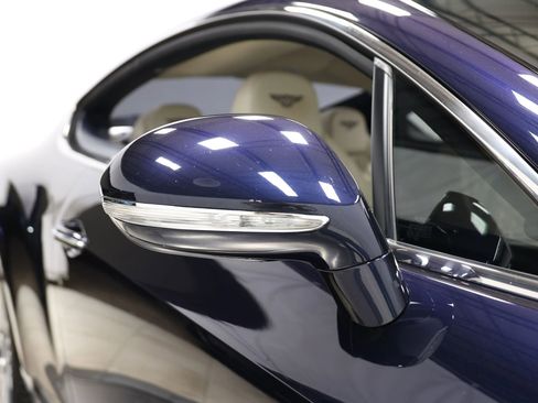 Used 2017 Bentley Continental GT image 74