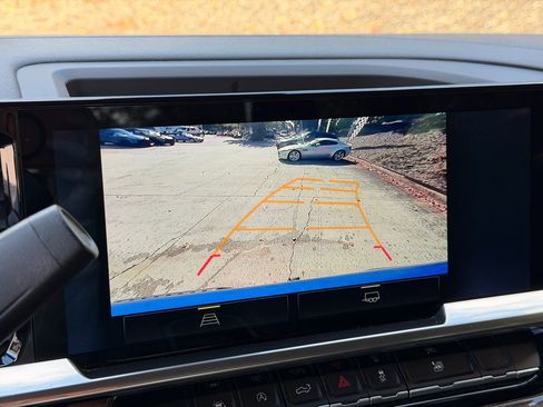 Used 2022 Chevrolet Silverado 1500 LT w/ Protection Package image 20