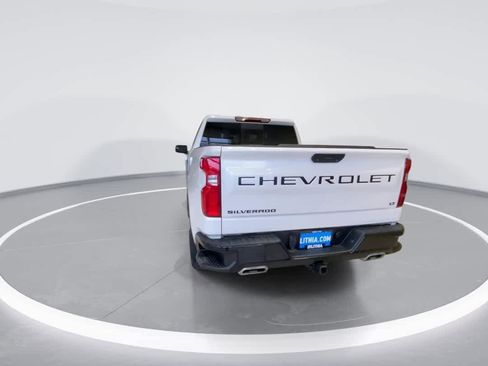 Used 2022 Chevrolet Silverado 1500 LT Trail Boss w/ Convenience Package II image 7
