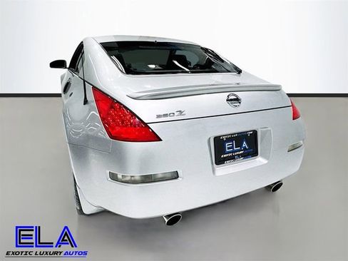 Used 2006 Nissan 350Z Enthusiast w/ (N93) Cargo Convenience Pkg image 32