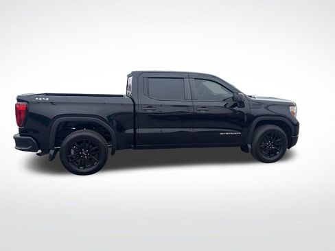 Used 2021 GMC Sierra 1500 4x4 Crew Cab w/ Sierra Value Package image 9