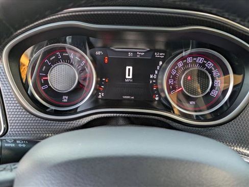 Used 2016 Dodge Challenger R/T Scat Pack w/ Leather Interior Group image 11