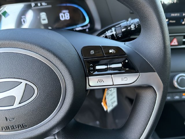 New 2026 Hyundai Elantra SE FWD image 27