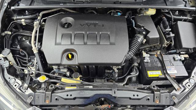 Used 2016 Toyota Corolla LE FWD image 36