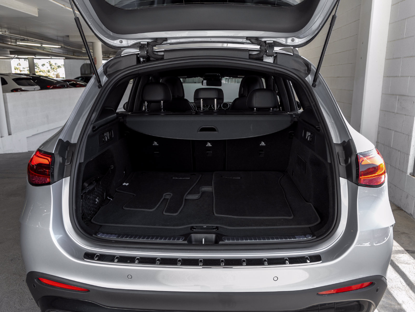 Certified 2026 Mercedes-Benz GLC 300 image 23