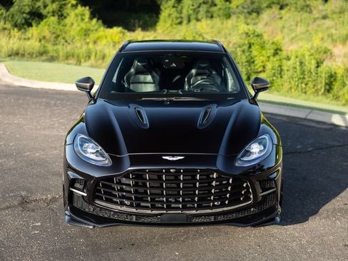 Used 2023 Aston Martin DBX 707 AWD/4WD image 11