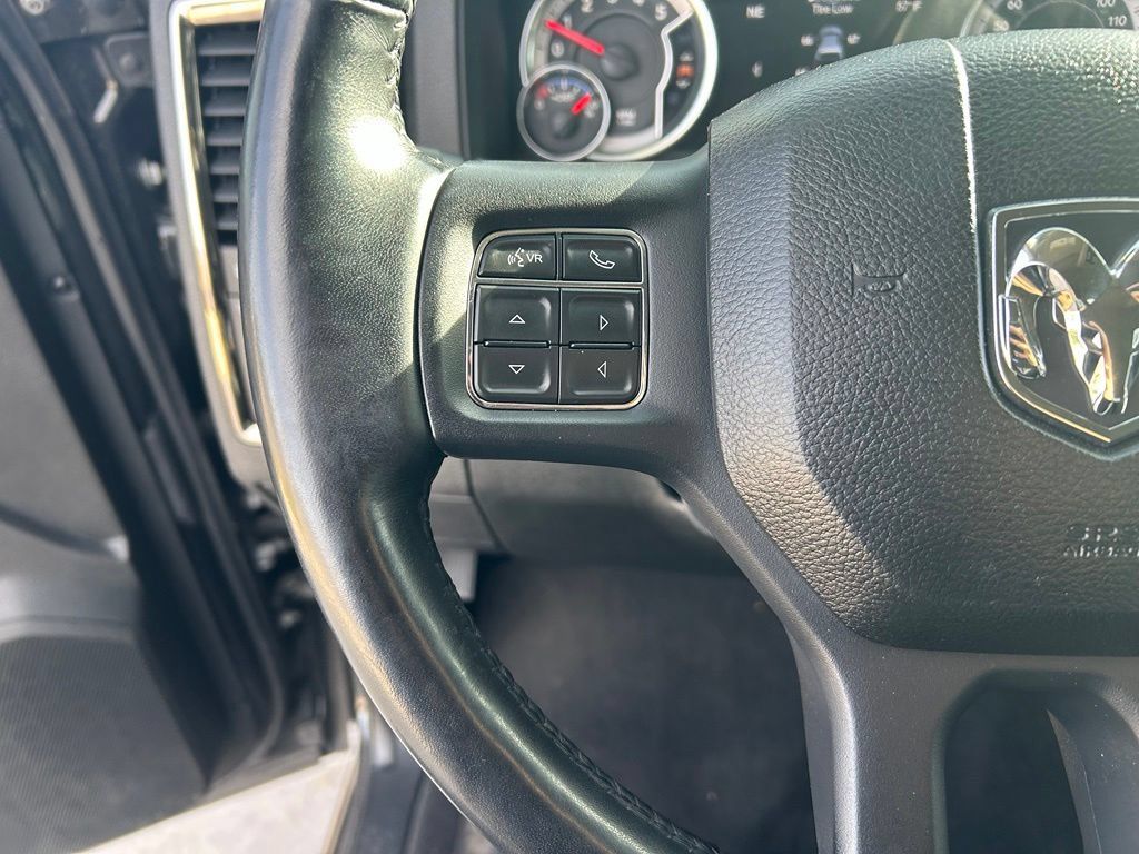 Used 2018 RAM 2500 Big Horn w/ Sport Appearance Group AWD/4WD image 15