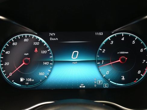 Used 2023 Mercedes-Benz C 300 Coupe image 34