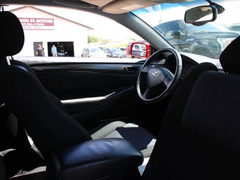 Used 2005 Toyota Solara SE Sport FWD image 12