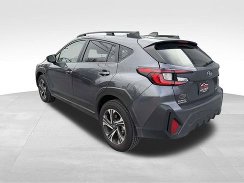 Used 2025 Subaru Crosstrek 2.0i Premium w/ Crosstrek Mirror Package image 3