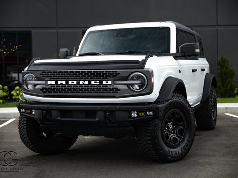 Used 2024 Ford Bronco Wildtrak AWD/4WD image 2