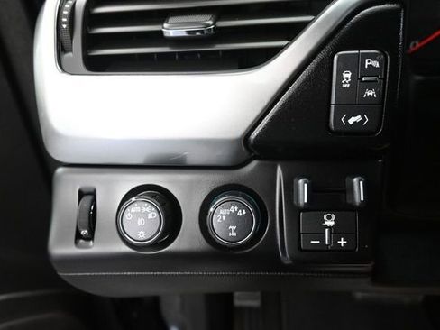 Used 2018 Chevrolet Tahoe Premier w/ RST 6.2L Performance Edition AWD/4WD image 20