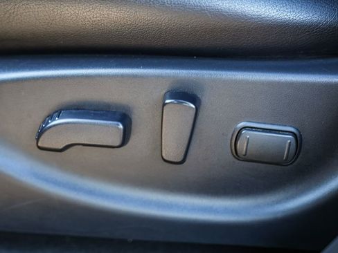 Used 2018 Nissan Leaf SL w/ SL Technology Package image 24